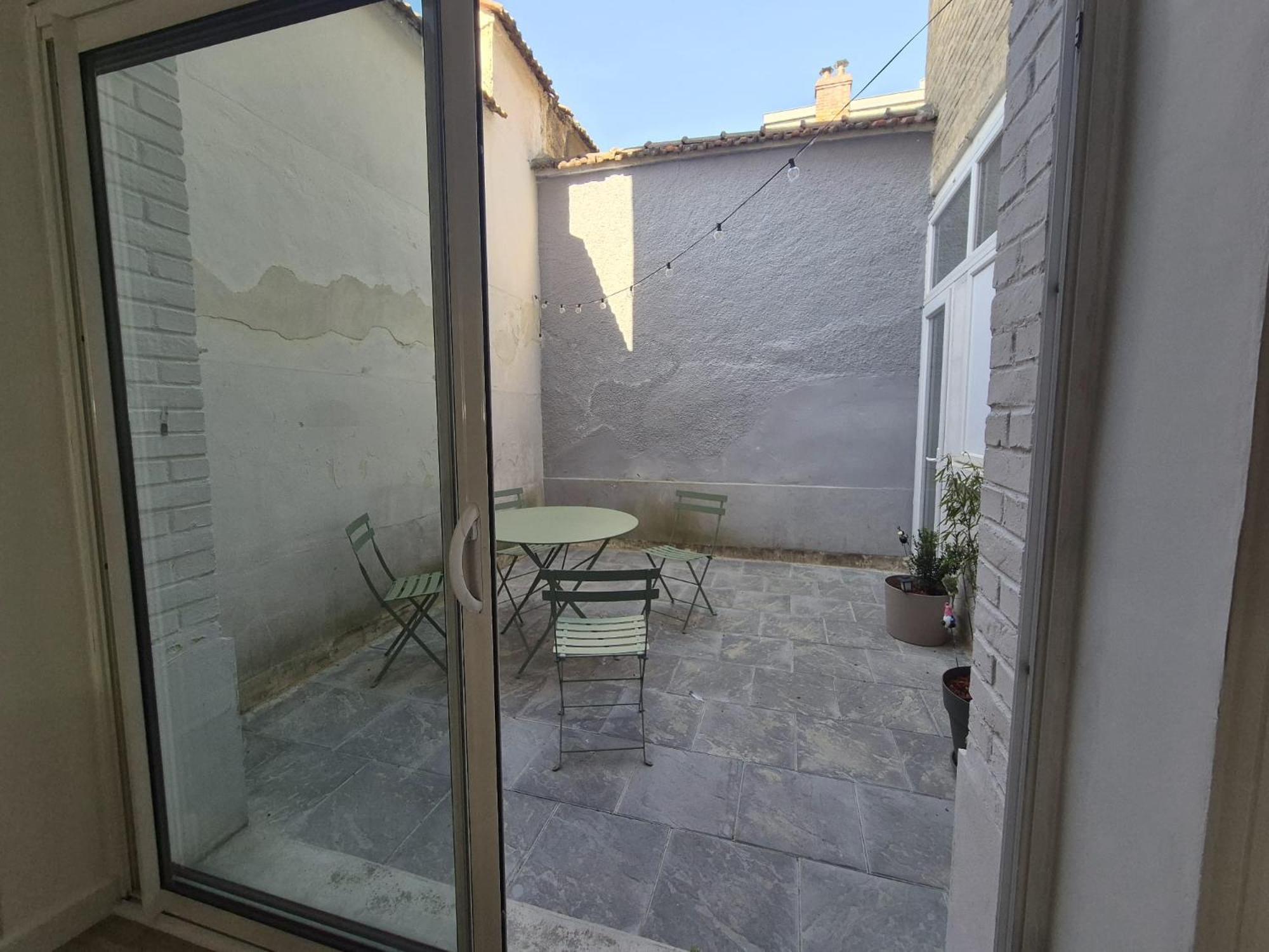 Hambourg, 10 Pers, Spacieux, Elegant, Moderne * Reims